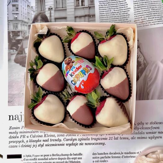 Клубника в шоколаде «Kinder СЮРПРИЗ»