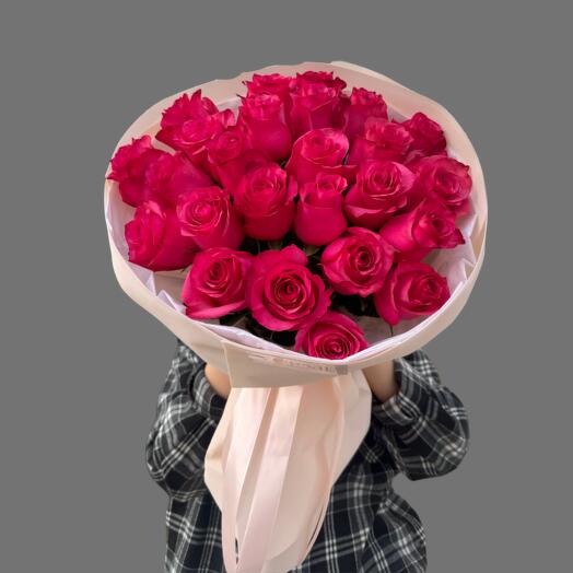 Малиновое сердце – 25 роз