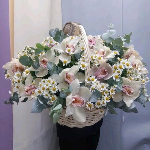 Basket with flowers