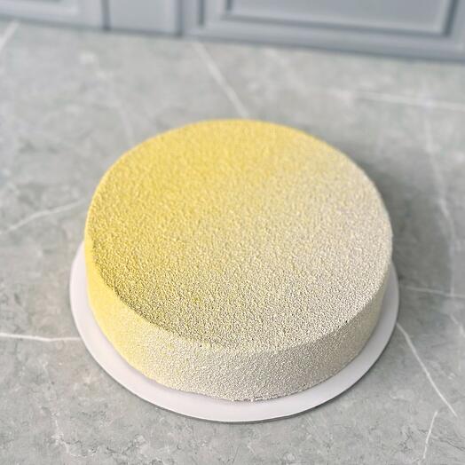 Round Mousse Cake - Carrot Citrus