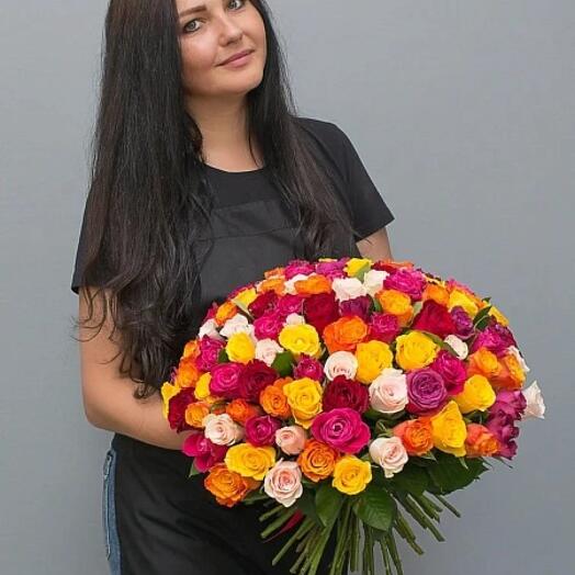 Букет из 101 розы яркий микс (35-40 см)