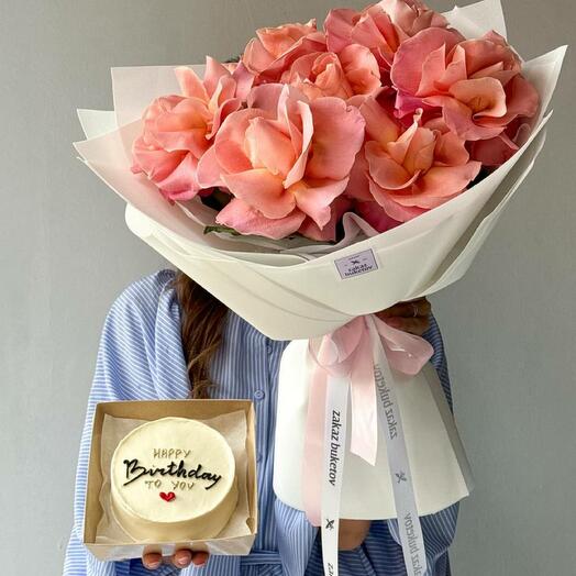 Сет "Бенто и 7 роз"