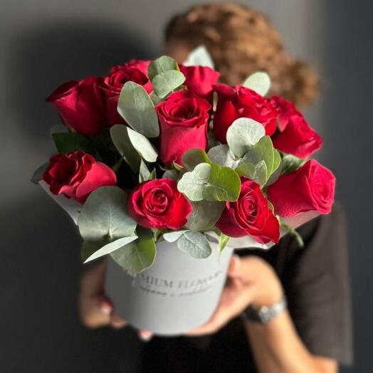 -20%АКЦИЯ🌹Композиция в шляпной коробке "Очаровашке"/роза Кенийская /Цветы Уфа/Цветы в Уфе/Доставка цветов Уфа
