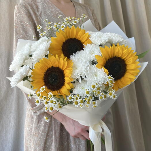 Букет из хризантем и подсолнухов🌻