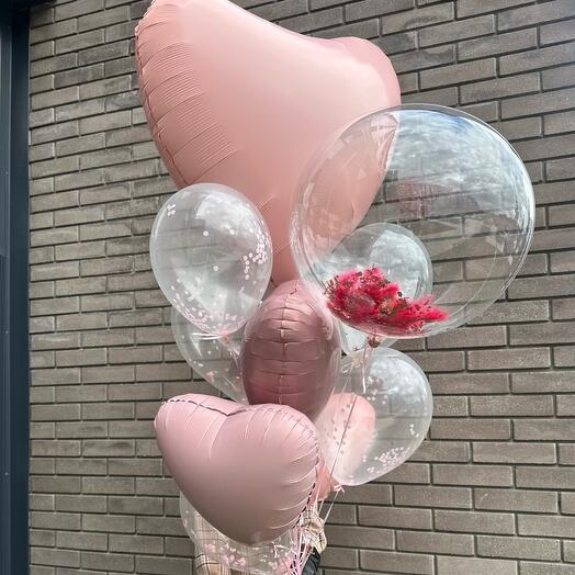 Набор розовых шаров «love»