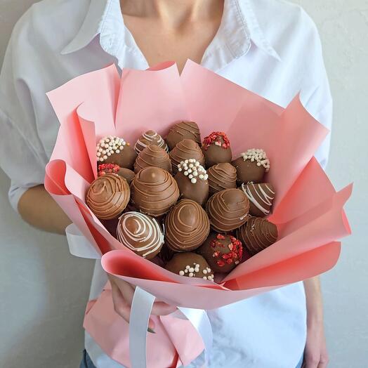 Букет клубники для нее