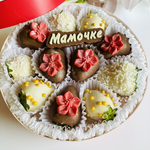 Клубника мамочке