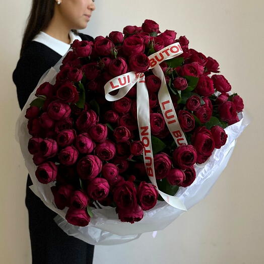 Букет "31 кустовых роз Red Piano"