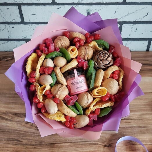 Корпаративный букет от 3 шт с сухофруктами , кедровой шишкой и мёдом 😍 Букет на выпускной