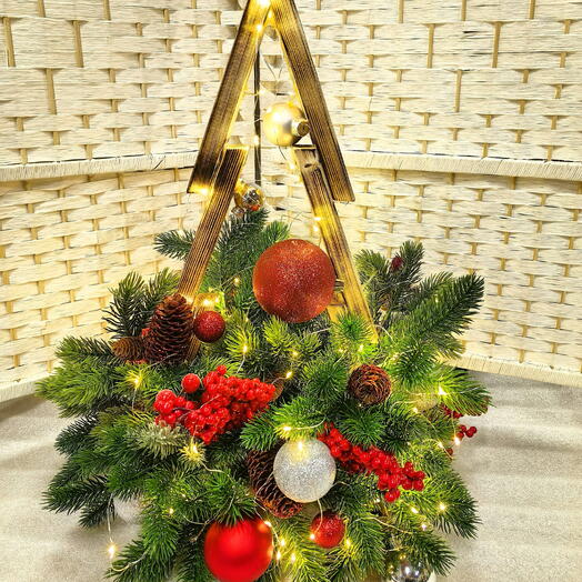 Декоративная ёлочка