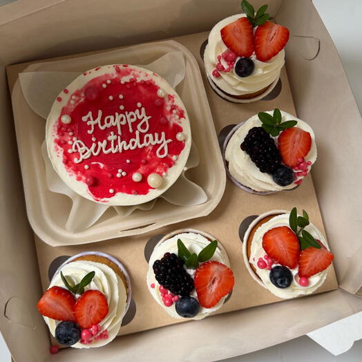 Набор бенто + 5 капкейков