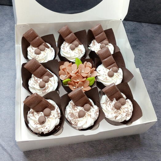 Капкейки шоколадные 9шт