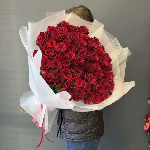 Букет из 51 красной розы
