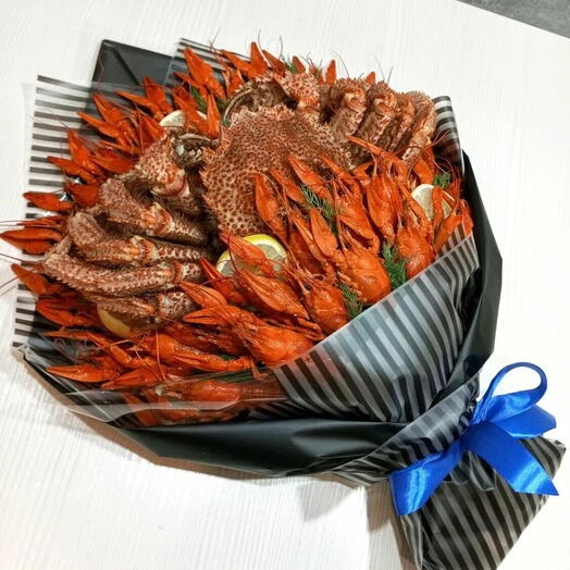 Букет с крабом и раками