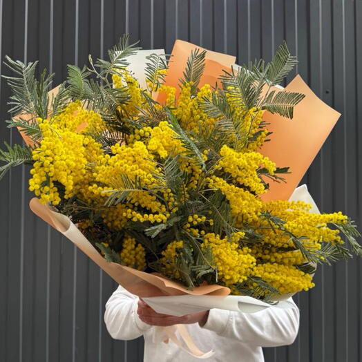 Букет мимозы «Грозди любви»