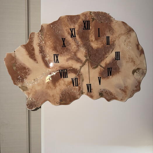 Часы из эпоксидной смолы «Кофе с молоком»