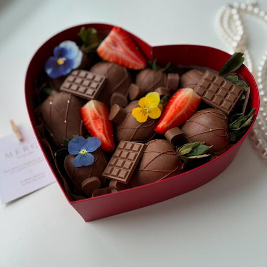 Клубника в шоколаде Callebaut «Блаженство»
