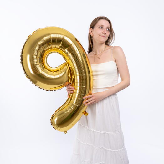 Цифра, 9  Золото