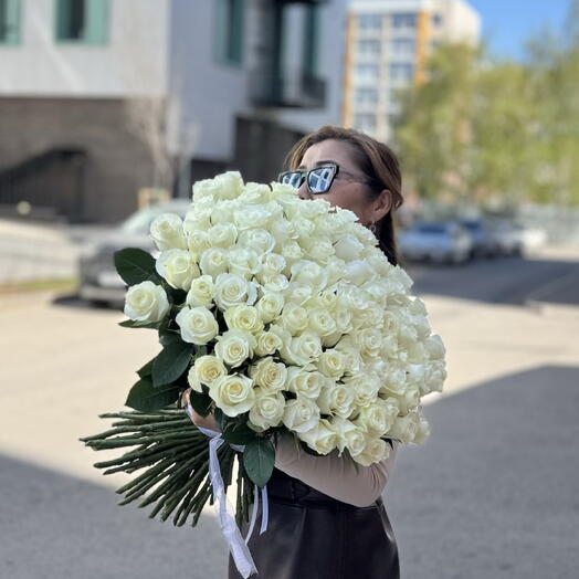 101 белая Роза 60 см