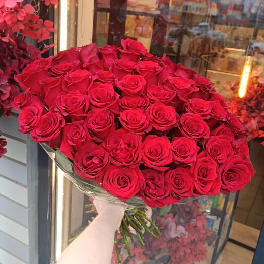 51 алая роза 🌹 Красная роза Красные розы