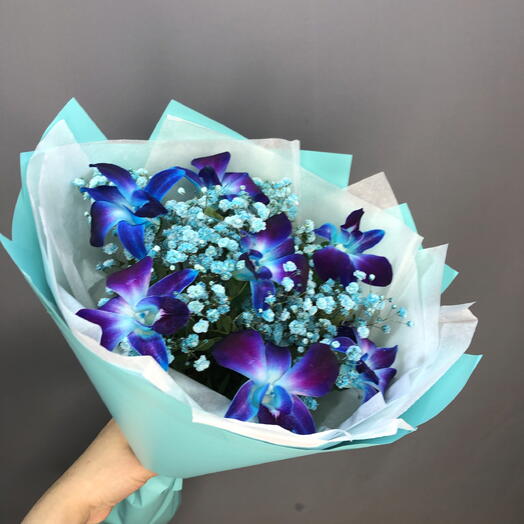 Букет космических орхидей с бирюзовой гипсофилой☘️🪻🌸