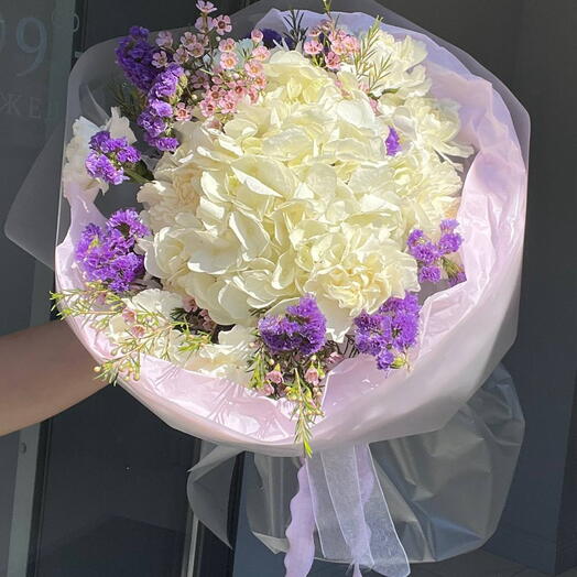 Японский сад💜 Букет из гортензии, хамелациума, статицы и диантусов