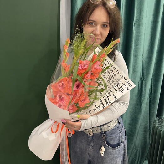 Букет из гладиолусов к 1-му сентября