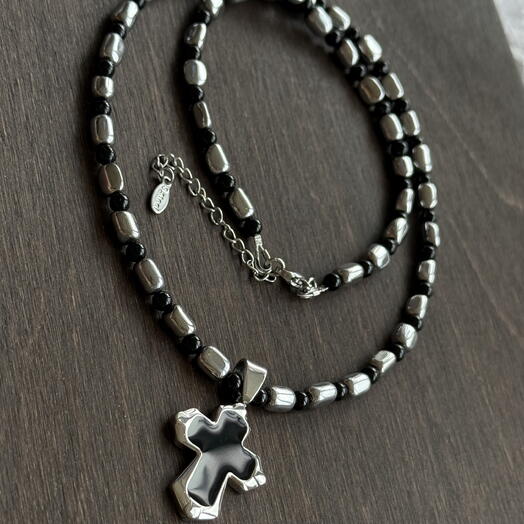 Мужское колье с крестом из натуральных камней