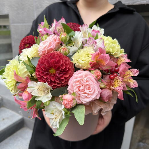 Композиция цветочная 🌸🌸🌸