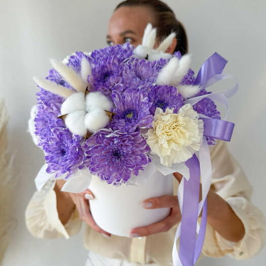 Lilac bush chrysanthemum and cotton with dianthus