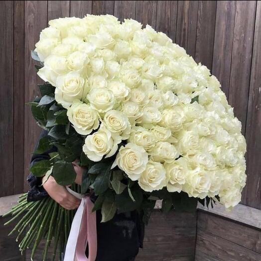 101 белая роза 80см