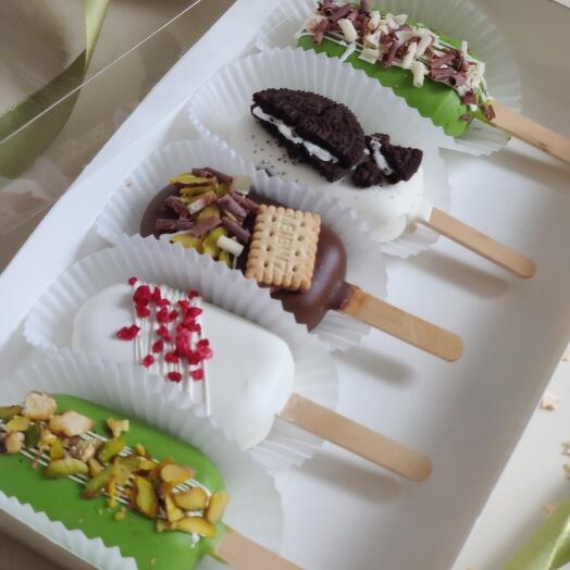 Cheesecakes popsicle assorted