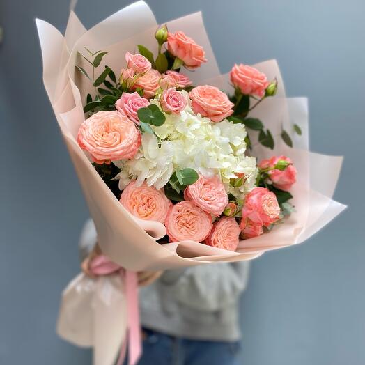Cream bouquet