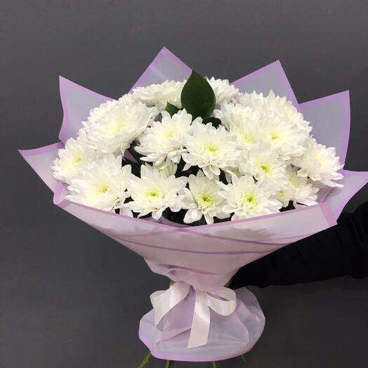 White chrysanthemums