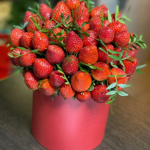 Strawberries in a hatbox