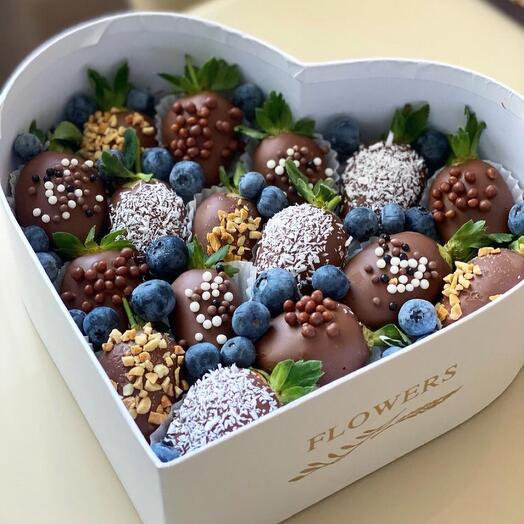 Клубника в шоколаде Sweet Berry