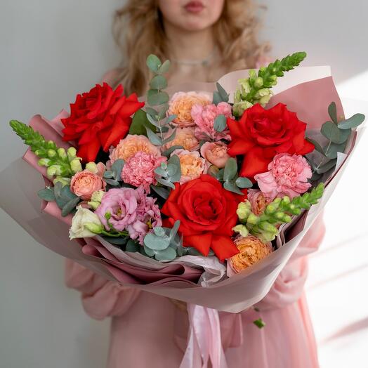 Ramo de rosas Francesas y Peonías