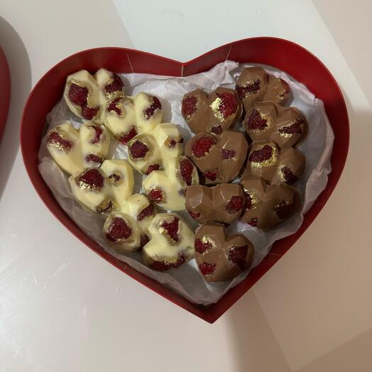 Малина в шоколаде