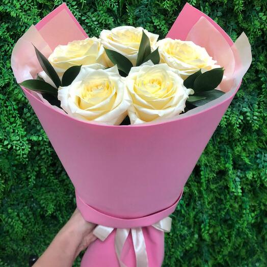 Bouquet of 5 fragrant roses