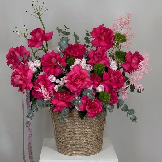 Корзина с цветами
