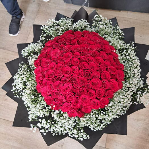 1000 Red roses Bouquet