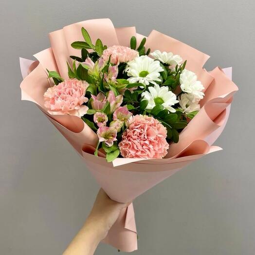Розовый букет из стойких цветов 🌸