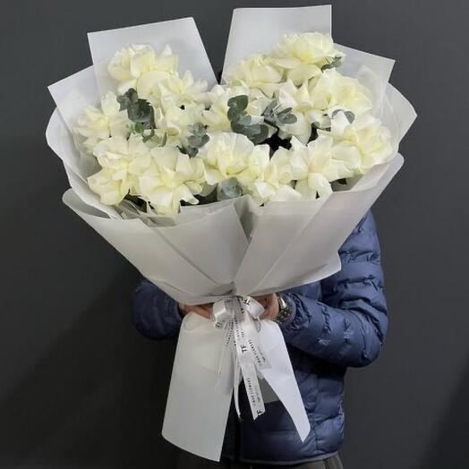 Букет Французских рос с эвкалиптом