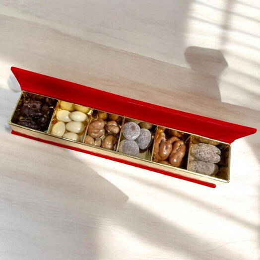 Velvet chocolate nuts Gift box