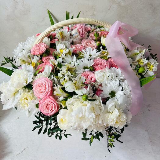 Корзина с цветами 🌸 роскошь