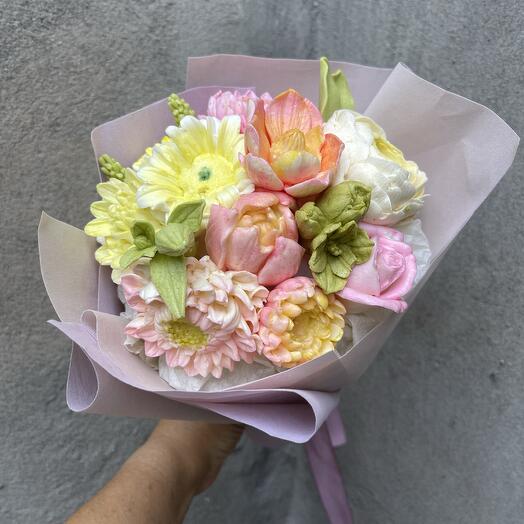Букет с суфле зефирными цветами
