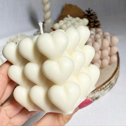 Свеча интерьерная сердца из соевого воска