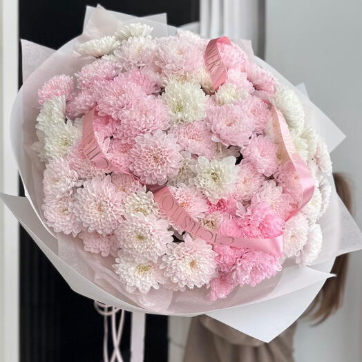 Моно букет из 21 кустовой хризантемы