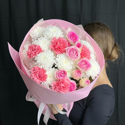 💗 Букет из стойкого состава: хризантема, диантус и кустовая роза