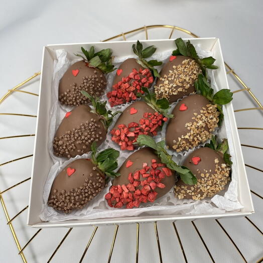 Клубника в шоколаде для мамы
